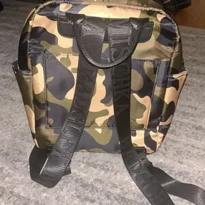 Nwt Full Size Badgley Mischka Camouflage Backpack w/ Detach. Lunch Fanny Pack Badgley Mischka | Bags | Badgley Mischka Pink Camo Backpack  main image 2